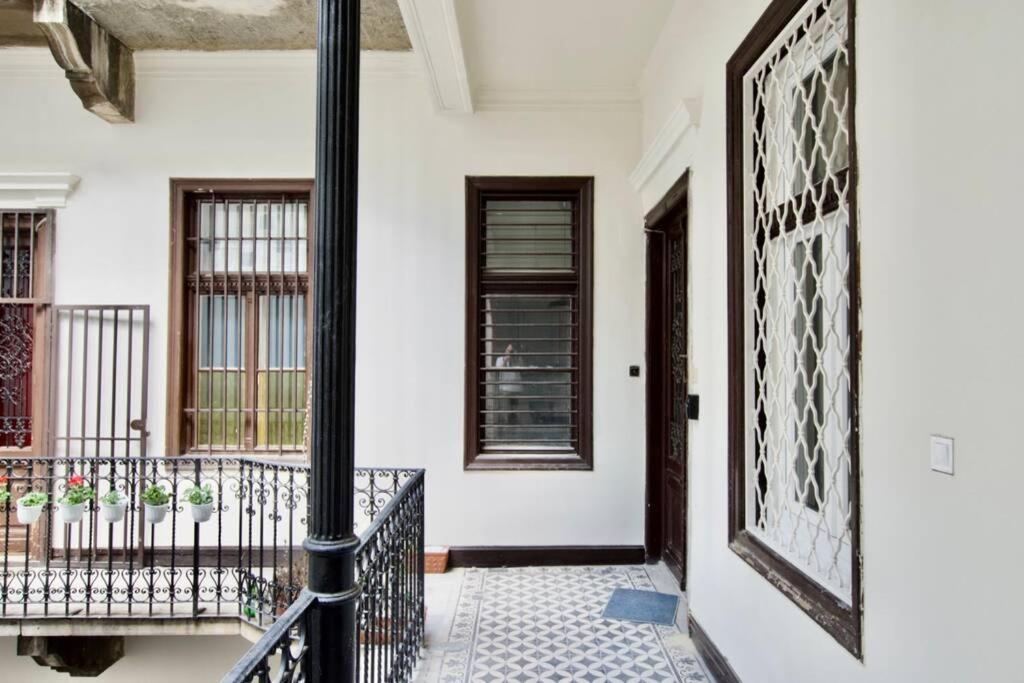 Premium Apartment By Hi5-Vaci Str. 3 Bedroom 부다페스트 외부 사진